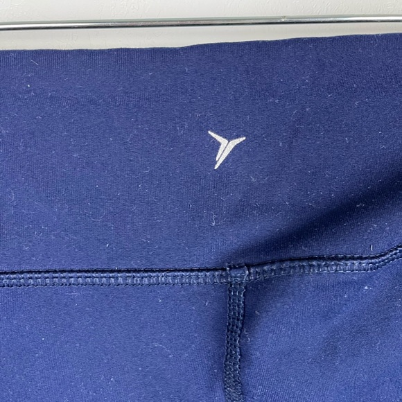 Old Navy Active Womens Bike Shorts Athletic Spandex Dark Blue Mid Rise Large - Picture 9 of 9